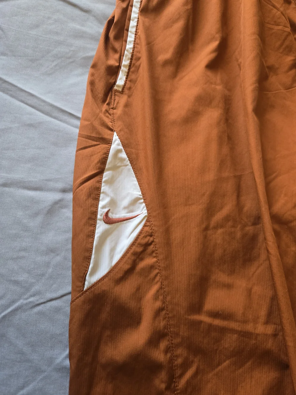 Longhorns Men's Orange Performance Joggers